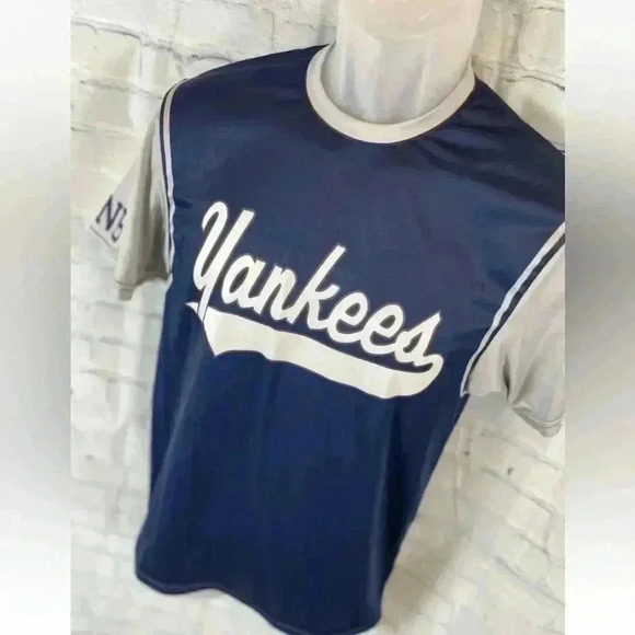 New York Yankees Shirt Men’s Size S Blue Gray Baseball Short Sleeve MLB dri fit - Picture 12 of 12